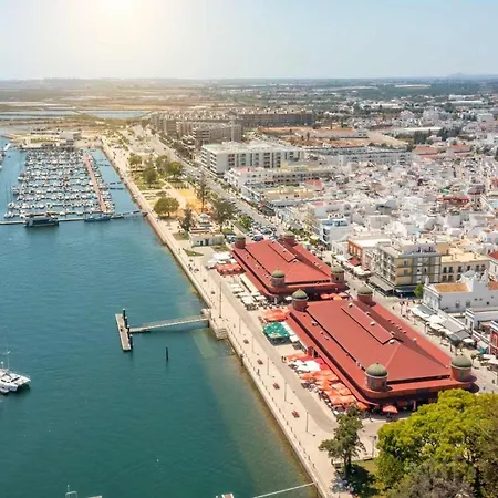 Casa Opala Townhouse Met Rooftop Pool بيت للعطل *